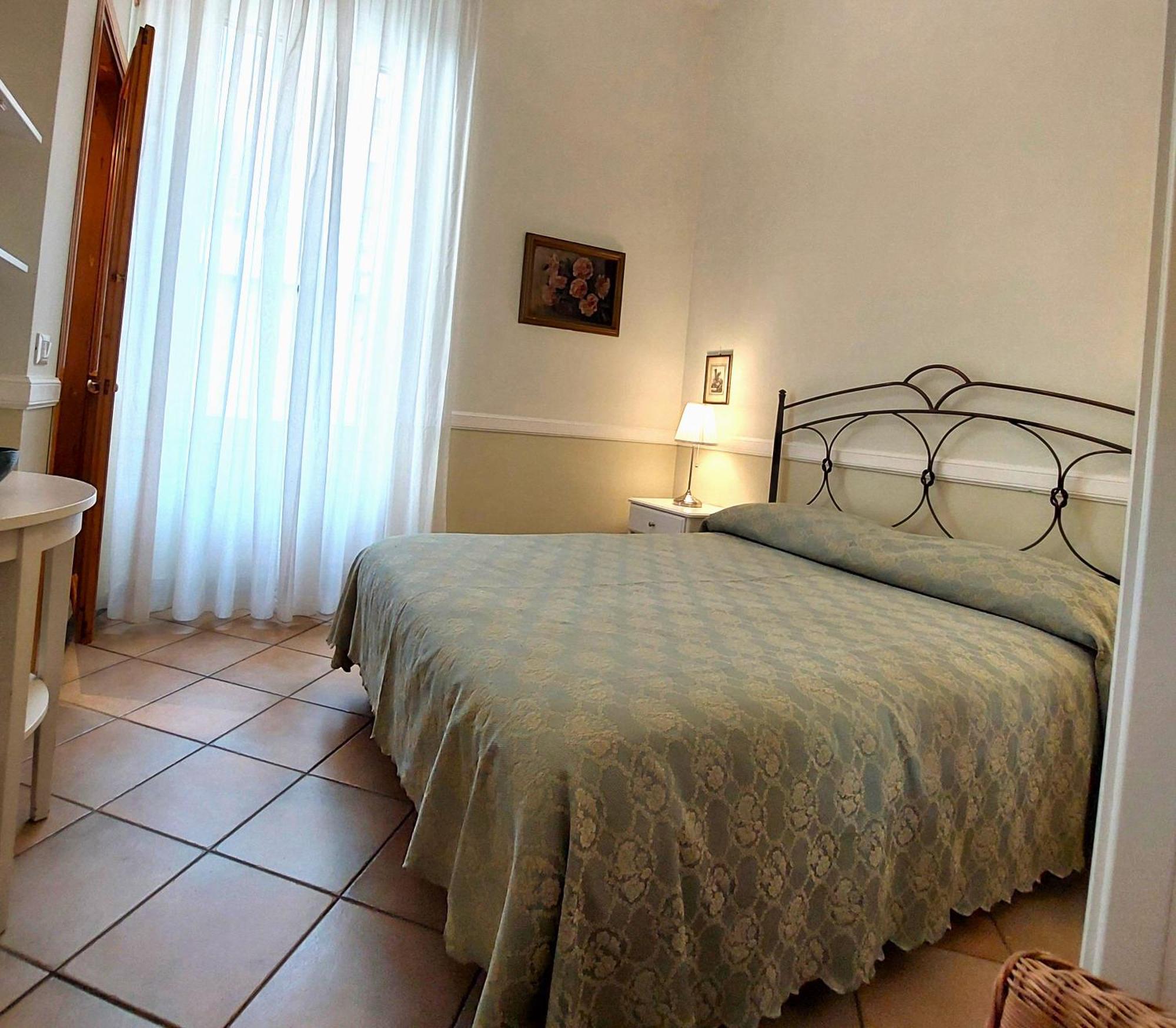 רומא Residenza Maritti Classic Rooms - Ghuesthouse מראה חיצוני תמונה